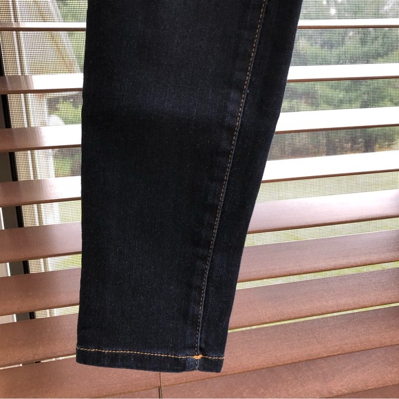 GAP low-rise dark wash jegging size 26r - Picture 7 of 9